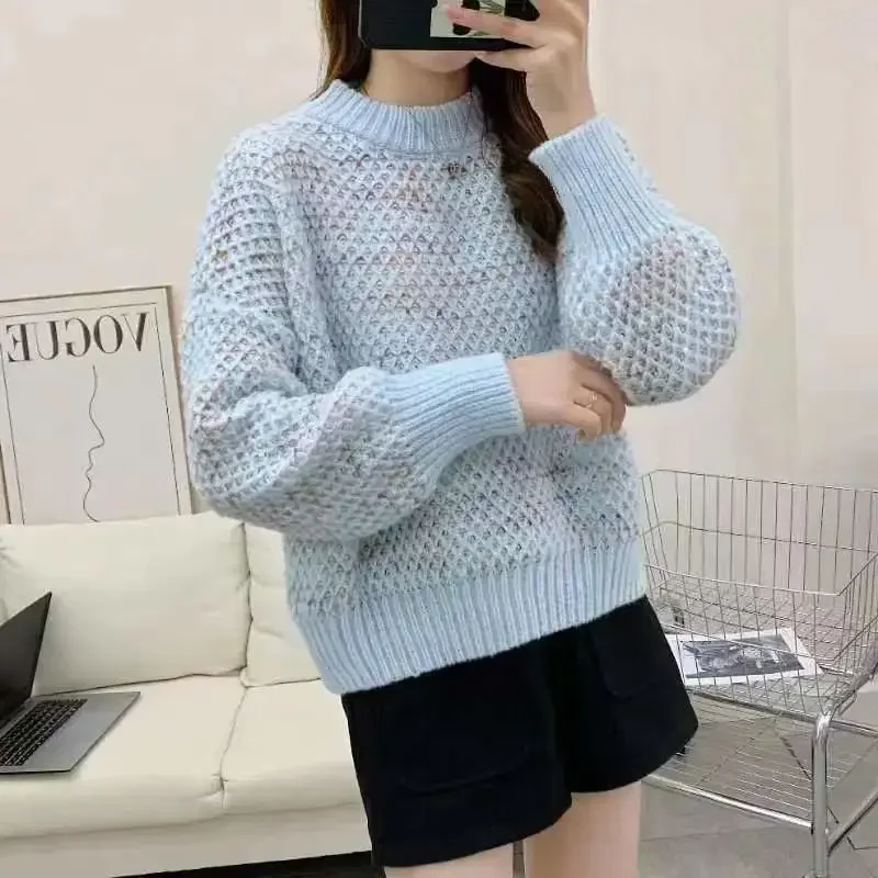 ラウンドネックのボトムスセーター、ゆったりとした着心地で、厚手のランタンスリーブセーター、新しいプルオーバー