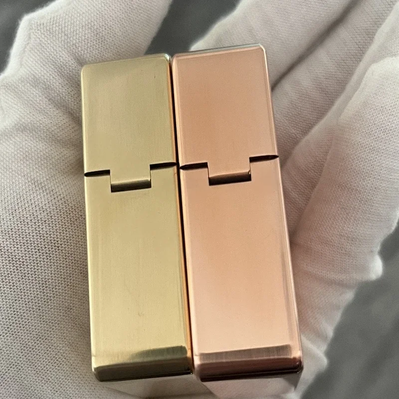 Red Copper Body Heavy Armor Thickened Kerosine Lighter Creative Retro Grinding Wheel Ignition Lighters Smoke Accesoires Tools