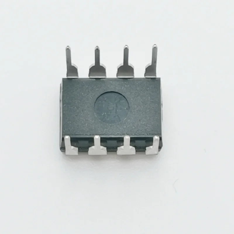 5 個 IMP813LEPA DIP-8