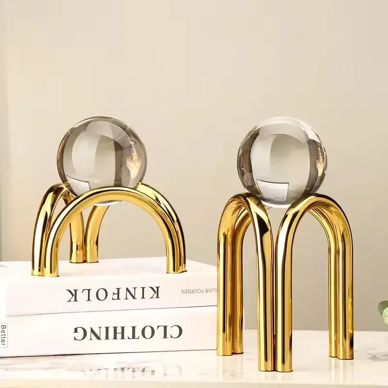 Creative modern decorative art belongs to crystal ball three-pronged aesthetics living room