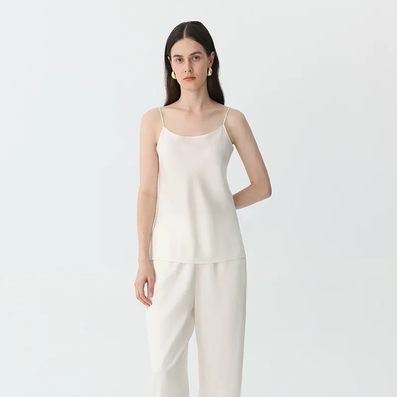 2026 New Womens Silk Sleeveless Top Round Neck Slim Fit Camisole Mulberry Silk Drape Blouse Wrinkle Free Casual Summer Tops