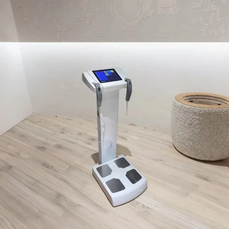 CRW 2026 High Accuracy Body Composition Analyzer 8-Point Electrode Technology for Precise Data Measurement