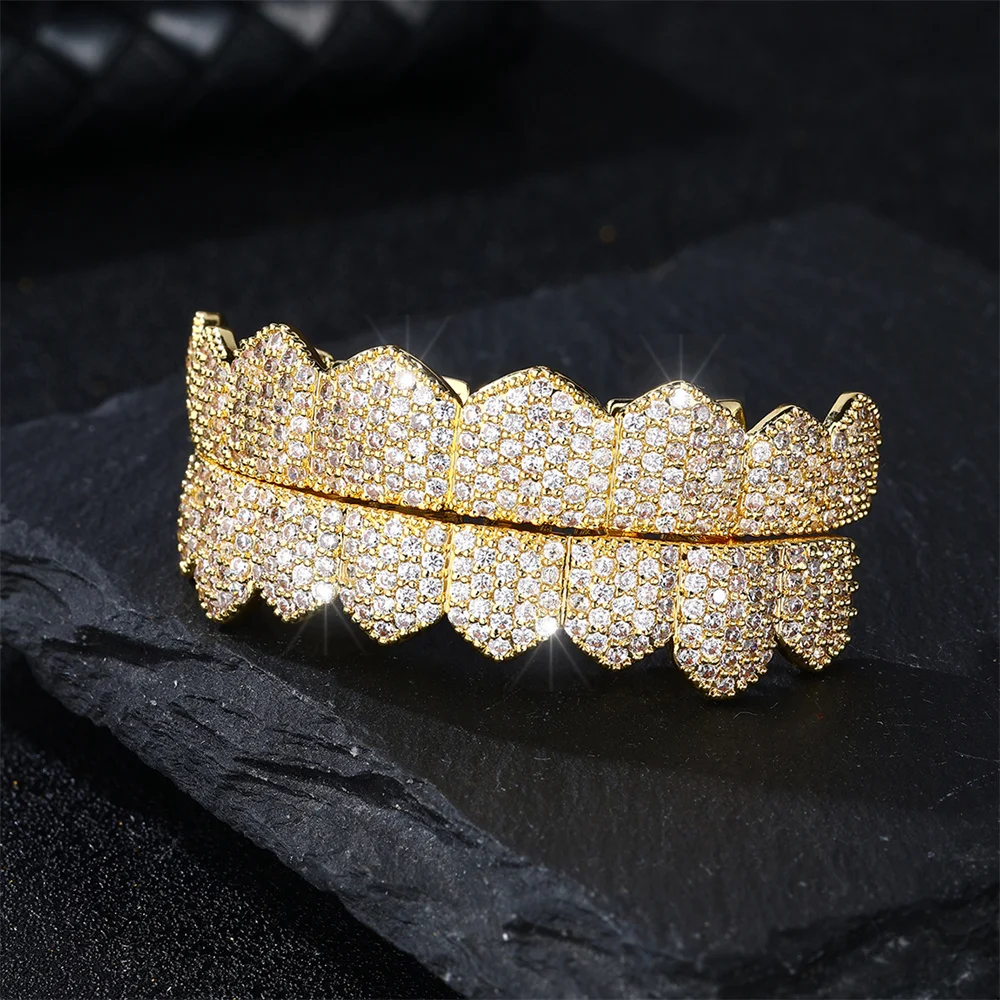 Hip Hop Teeth Grillz Iced Out Micro Pave Cubic Zircon Top & Bottom Charm Grills Set For Men Women Jewelry Box Packing