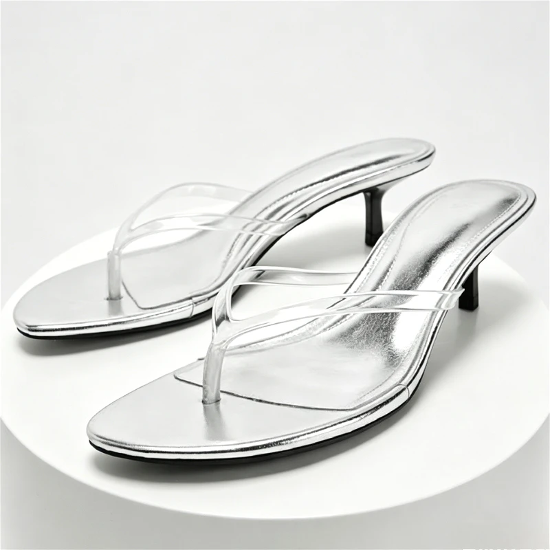 

Transparent PVC Design Kitten Heel Slippers Woman Light Comfortable Open Toe Flip Flops Summer Street Style Sandals for Ladies