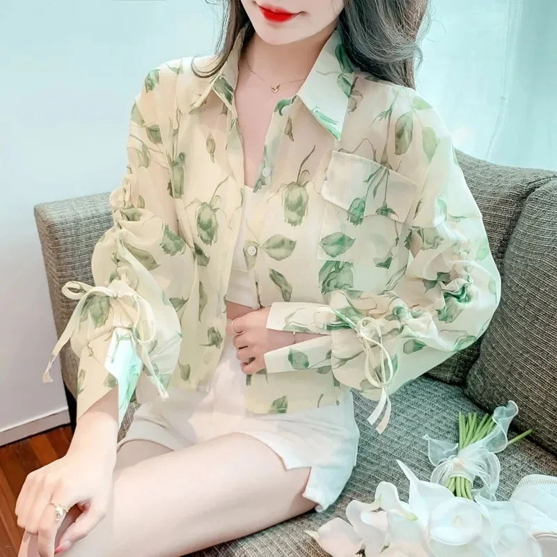 

Модная летняя рубашка с длинными рукавами, женская короткая блузка, свободные топы с принтом на шнурке, женская солнцезащитная одежда, тонкие рубашки 2025