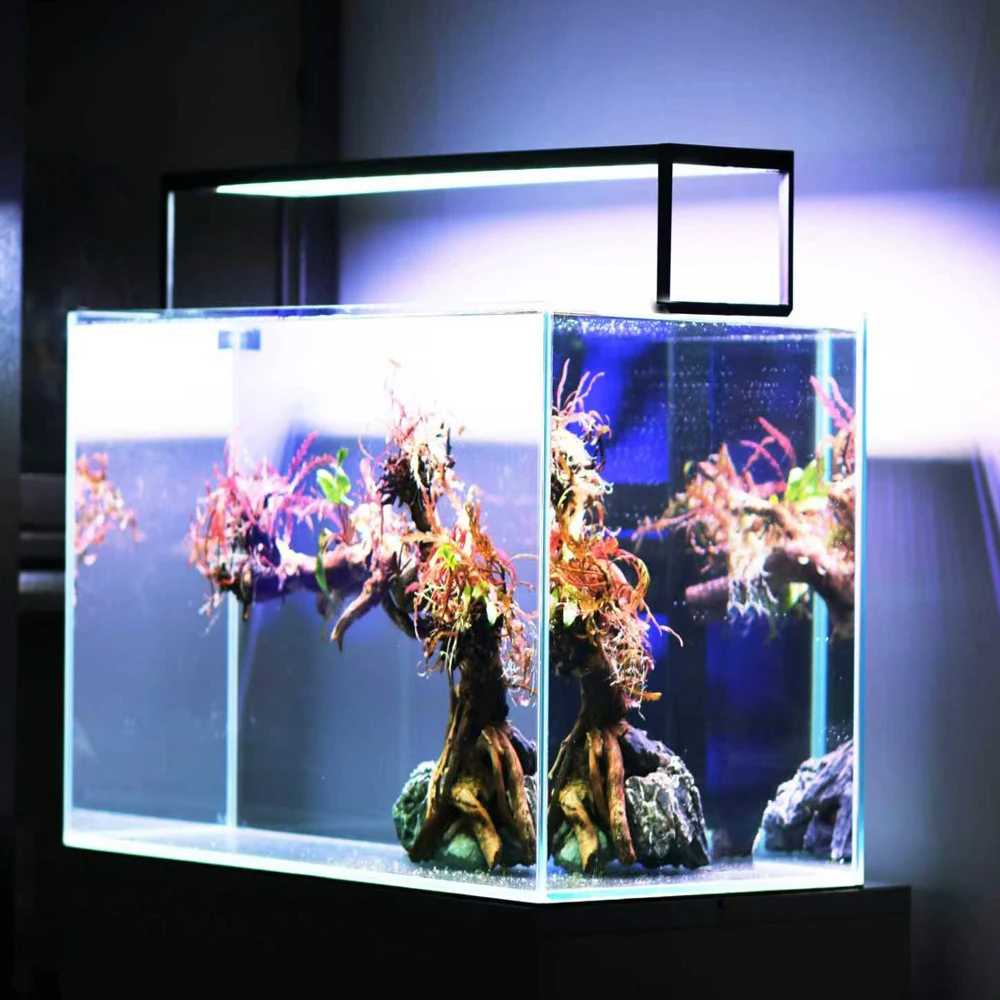 Plant Parent App - Luce LED WRGB intelligente per acquario