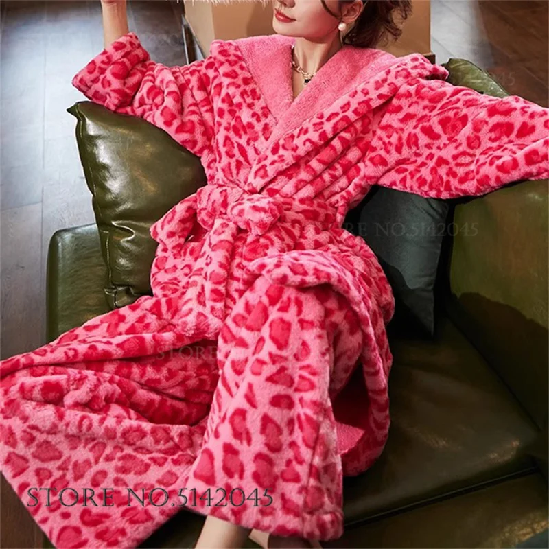 Winter New Thicken Flannel Long Robe Pajamas Set Loungewear Pink Leopard Pijamas Suit Loungewear Loose Coral Fleece Pyjama