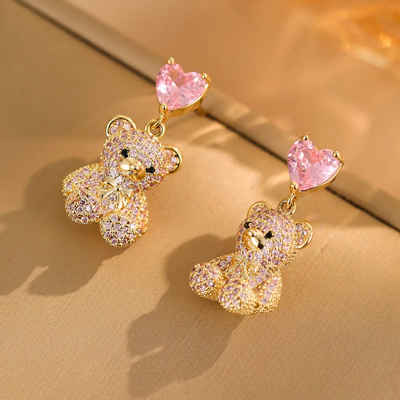 Nuevos pendientes de circonia microincrustados con forma de oso para mujer, un diseño exclusivo con corazones, accesorios para las orejas modernos y elegantes.