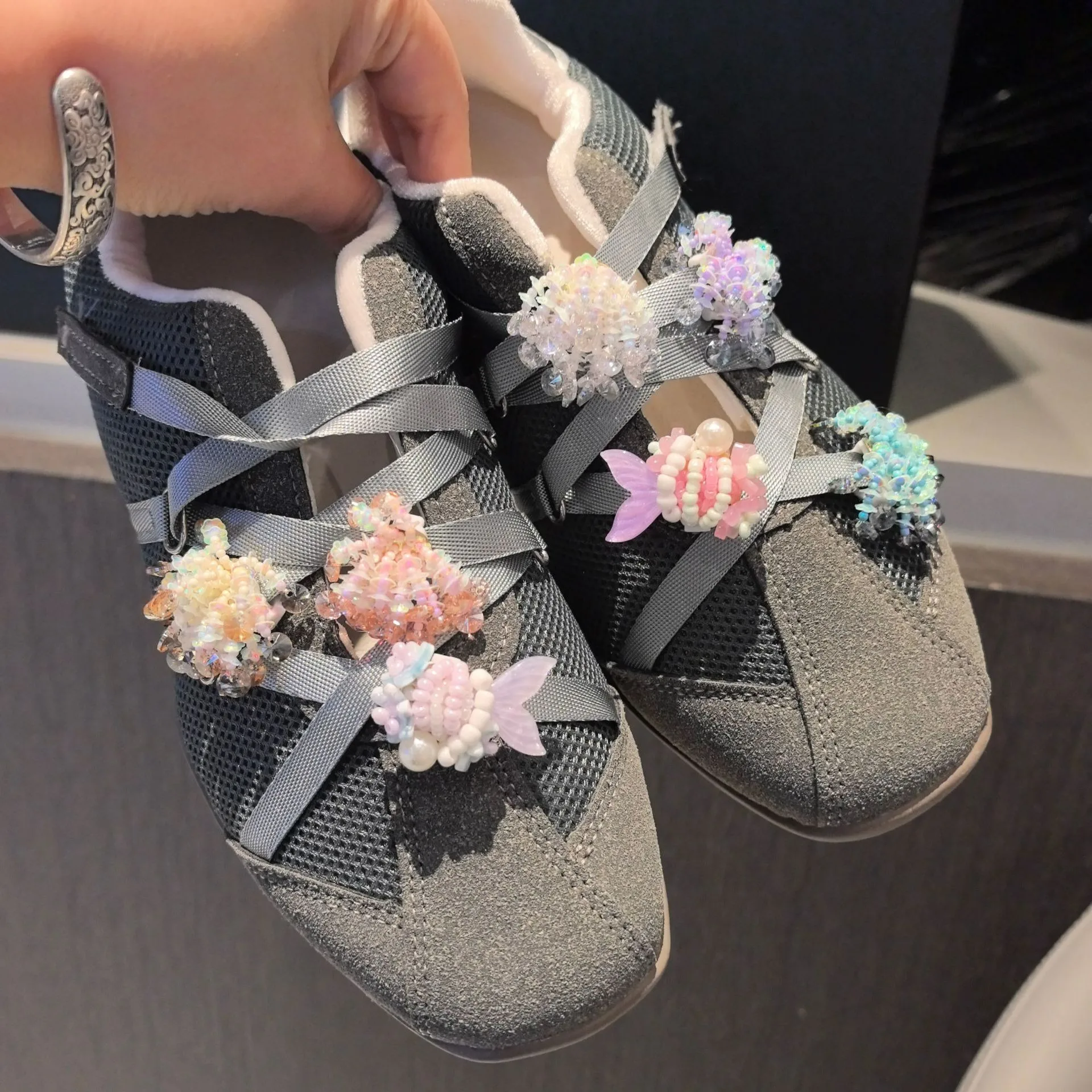 New Removable Shoe Clips for Sneakers Cute Bow Shoe Charms Pearl Lace Shoe Accessories Canvas Shoes Women Girls 1 PCS