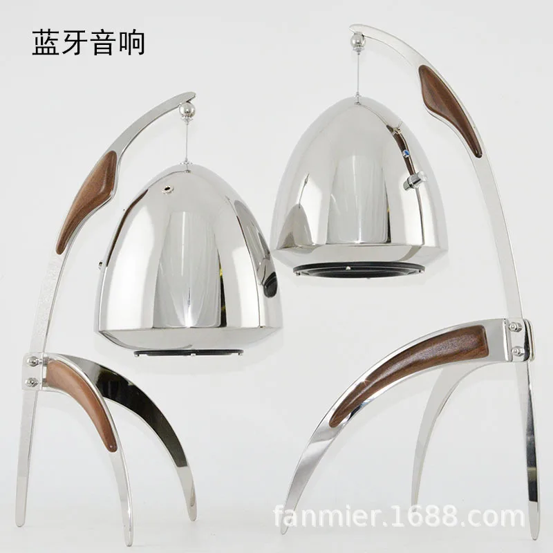 Eenvoudige moderne lichte luxe roestvrijstalen Bluetooth-audioluidspreker ornament model kamer verkoopkantoor woonkamer gebouw decorat