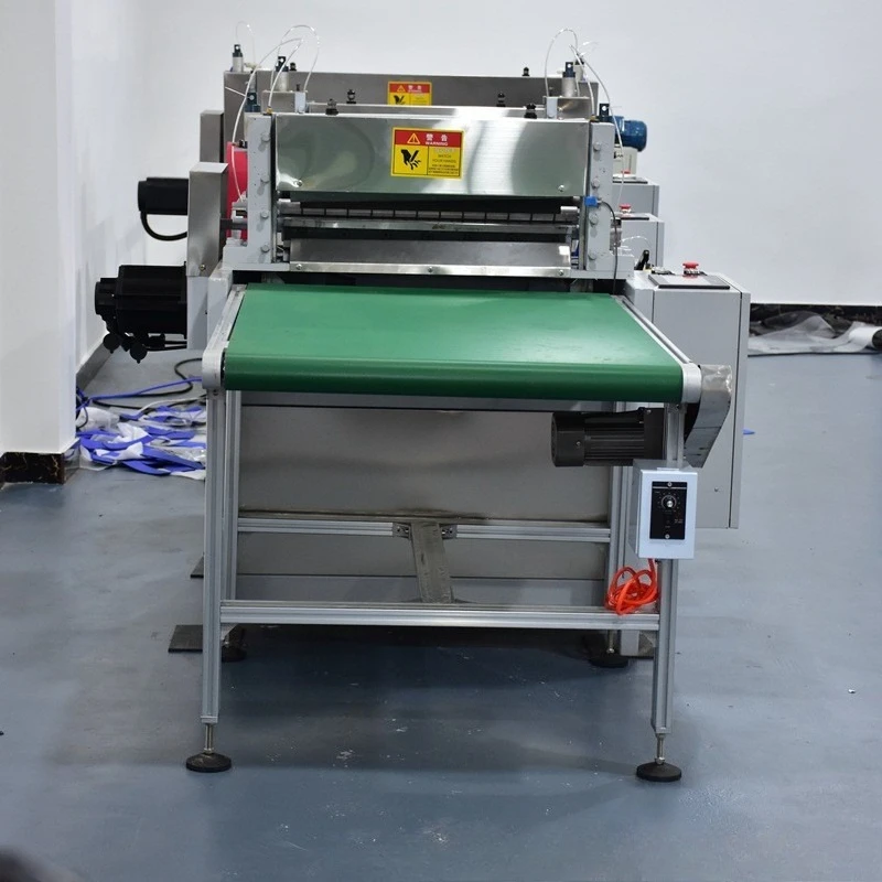 Numerical control slitting machine rubber leather, automatic cutting machine glue cutting machine