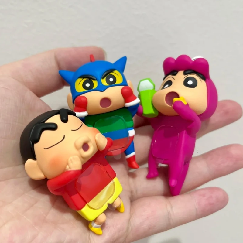 정품 크레용 신짱 애니메이션 피규어 펜던트 히퍼스 휴대폰 자동차 장식 스크린 파티 인형 장식품