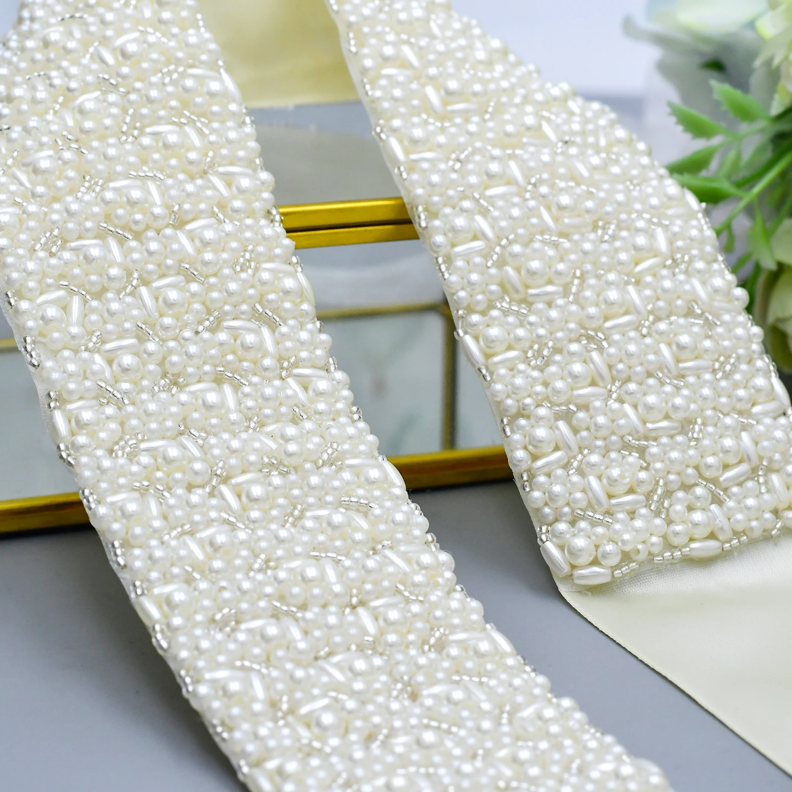 S20 Width Bridal Belts for Women's Dresses Wedding Sash Bridesmaid Belts Plus Size Pearls Beads Elegant Accessory for Women