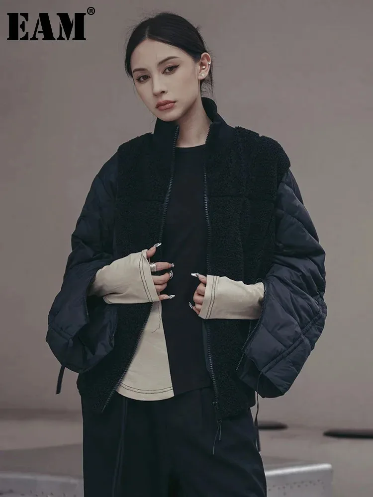 

[EAM] Loose Fit Black Woolen Spliced Big Size Down Jacket New Long Sleeve Warm Women Parkas Fashion Autumn Winter 2024 1DF2645