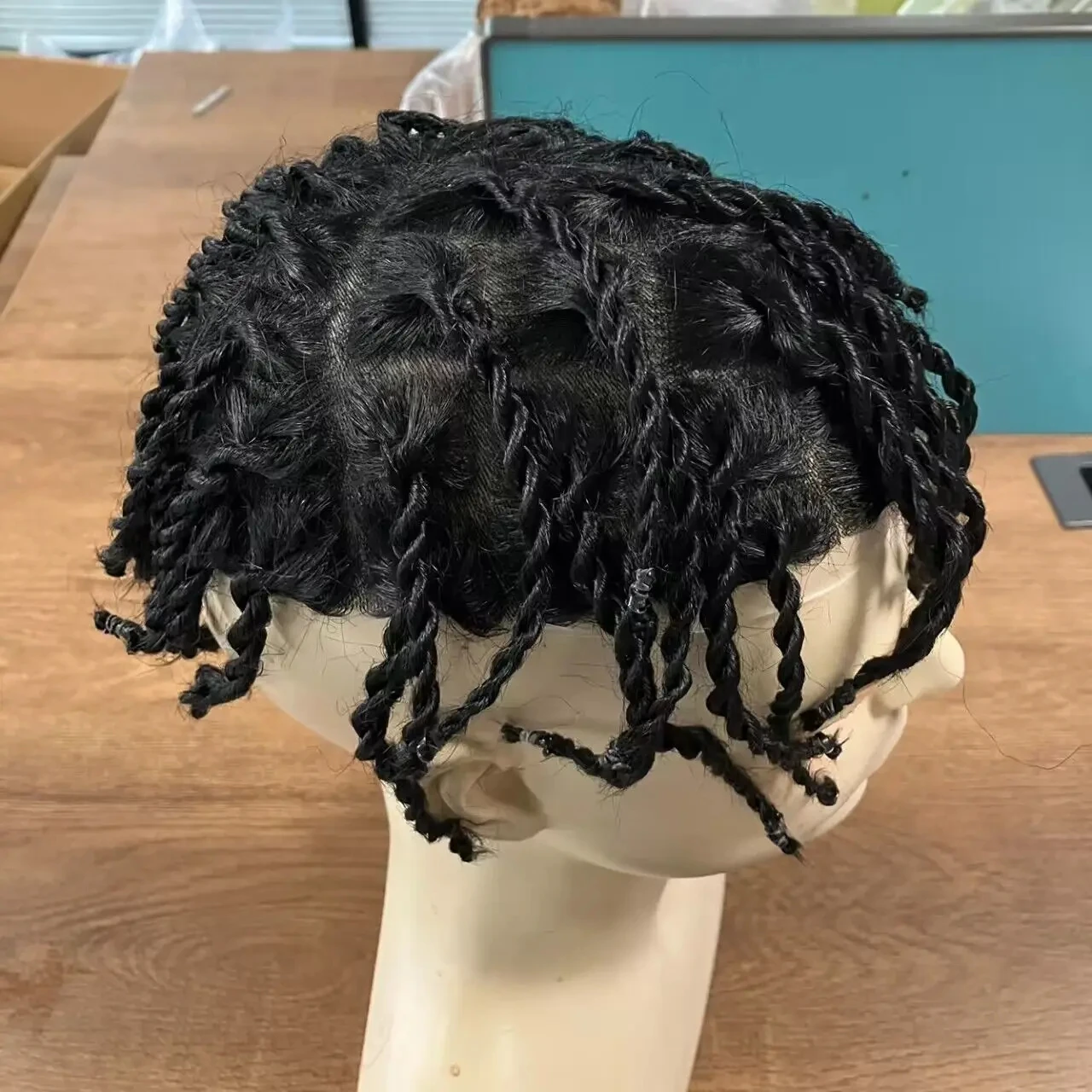 Dreadlocks afro pour hommes, toupet noir, tresses nouées à la main, cheveux humains, micropeau complète, système de prothèse capillaire basé sur PU pour hommes