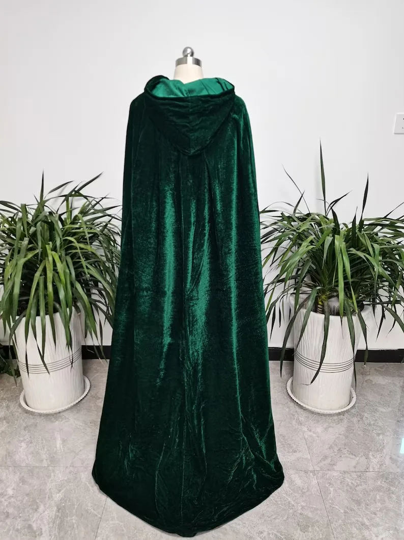Customized Green Wdding Cloak with Hood Velvet Long Coat with Train Formal Party Bridal Women Christmas Accessory