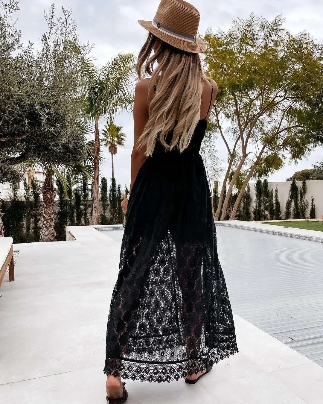 Zeyla-mono de verano con cuello en V para mujer, pelele sin mangas de encaje liso, traje de fiesta de cintura alta, vacaciones en la playa, blanco