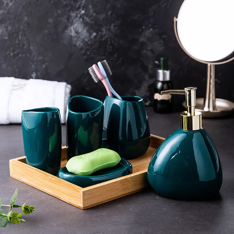 

Green Ceramic Bathroom Set Bathroom Supplies Lotion Bottle Toothbrush Cup Mouth Cup Soap Dish Bathroom 5-piece Set Wood Tray