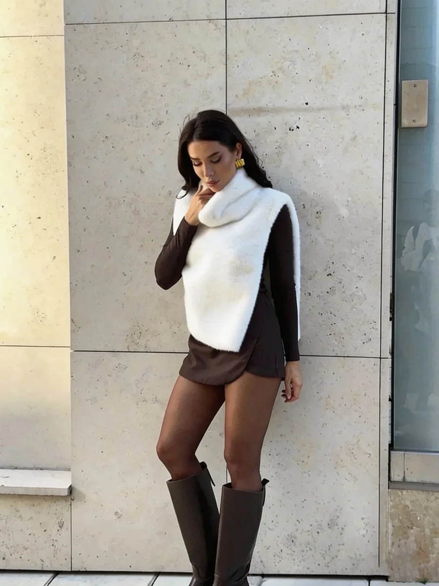 Luxury Women Winter Fluffy Faux Fur Scarf Sleeveless High Neck Shawl Warm Outwear