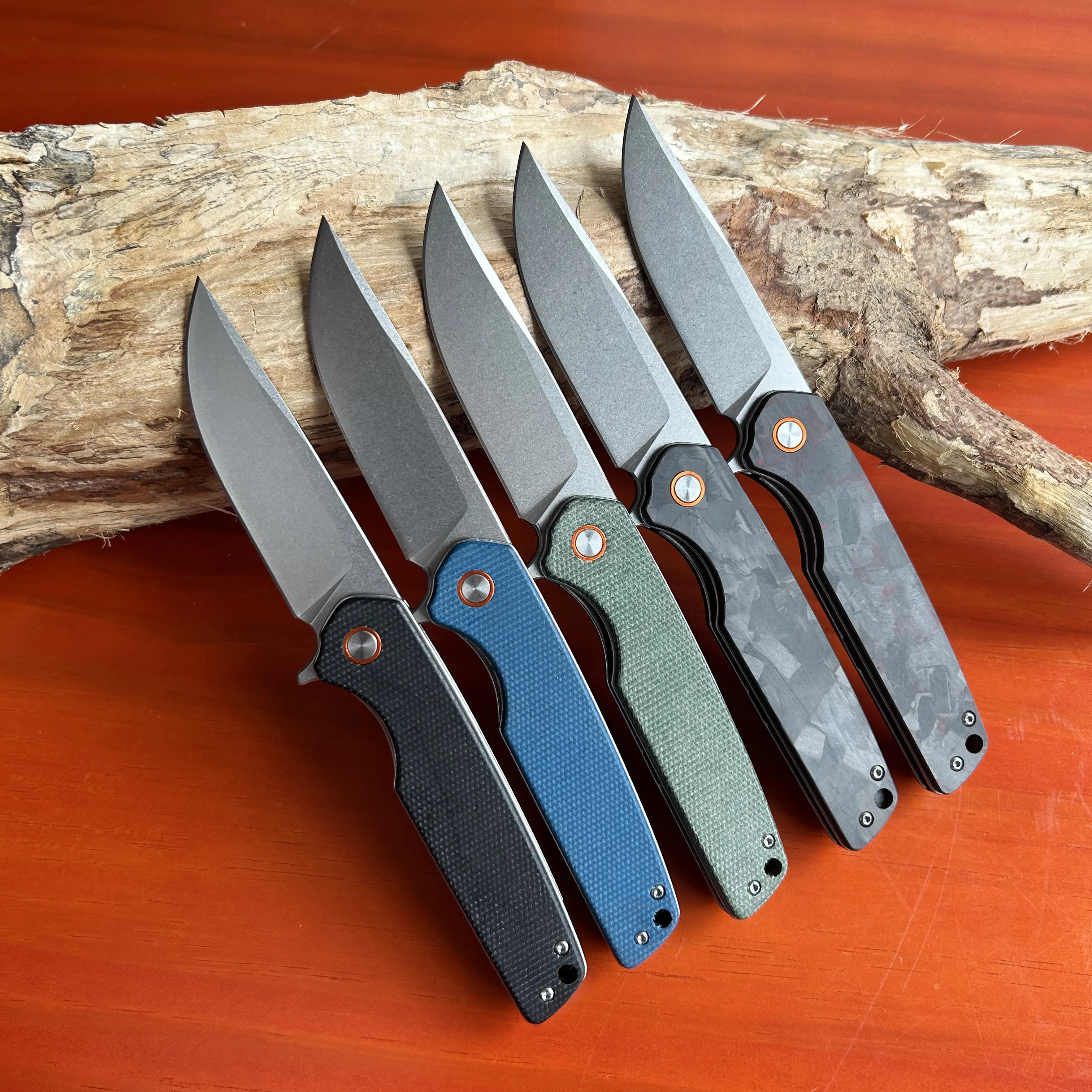 Carbon Fiber Pocket Folding Knife D2 Steel Blade Ball Bearing Outdoor Survival Knives EDC Camping Hand Tool GT961 Jackknife view 3