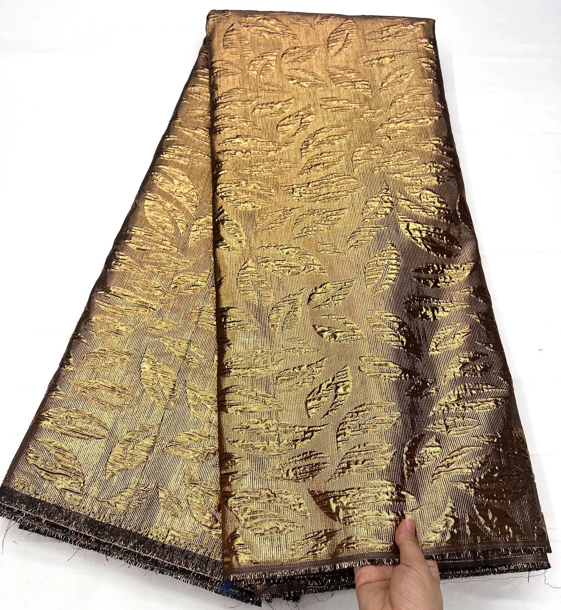 

2025 нигерийская парчовая жаккардовая кружевная ткань, чистая африканская 5 ярдов, модная кружевная ткань с вышивкой для женщин, шитье платьев для выпускного вечера 13