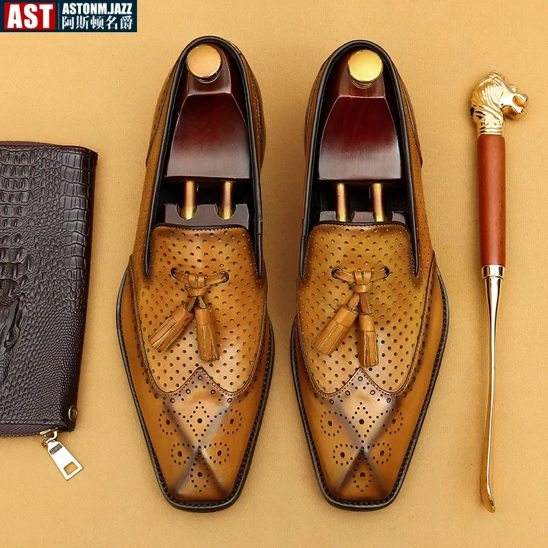 

Size 37-46 Men Leather Tassel Loafers Square Toe British Style Vintage Carving Hollow Out Summer Brogues Shoes Slip on Men Flats