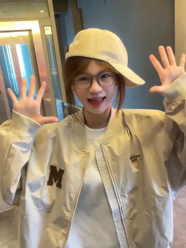 

Baseball Jackets Number Womens Autumn Winter Anti-Freezing Boyfriend Slim-Fitting Trendy Windproof Decorated Panelled Patched OL