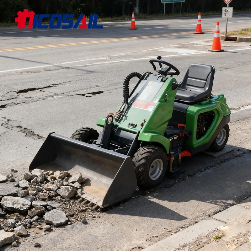 

Kubota Mini Wheel Slip Steering Loader with Bucket Small Three Wheel Slip Steering Loader