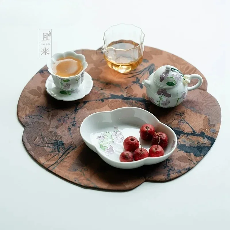 100ml Hand Drawn Bell Orchid Teapot White Porcelain Handmade Teapot Creative Filter Pot Tea Maker Kettle Drinkware Ornament Gift