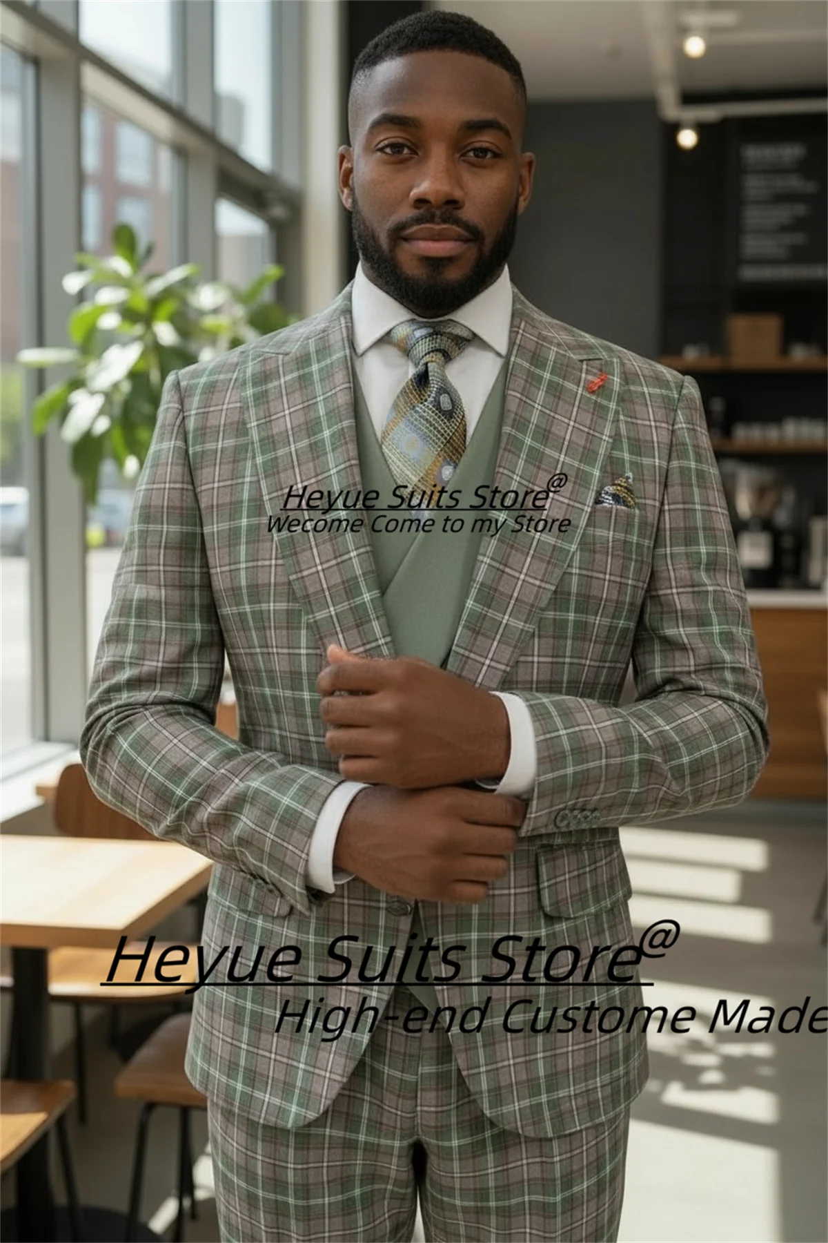 

Italian style Plaid Elegant Men Suits Customized Slim Peak Lapel Groom Wedding Tuxedos 3 Pcs Sets Male Prom Blazers Ropa Homber