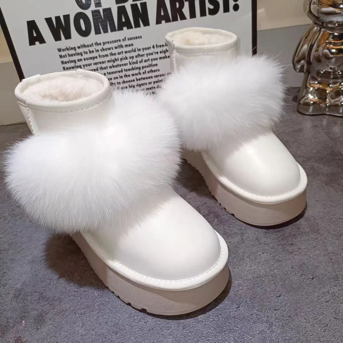 

Custom-made white thick-soled snow boots, thickened wool women's cotton shoes 35-40