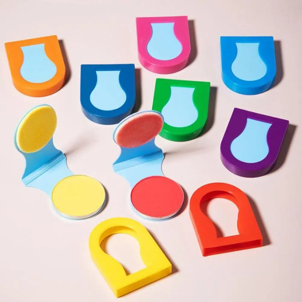 

8Pcs 3g Disposable Hair Chalk Quick Water Soluble Pressed Powder Hair Dye Vibrant Colors Easy to Clean Hair Styling Stick