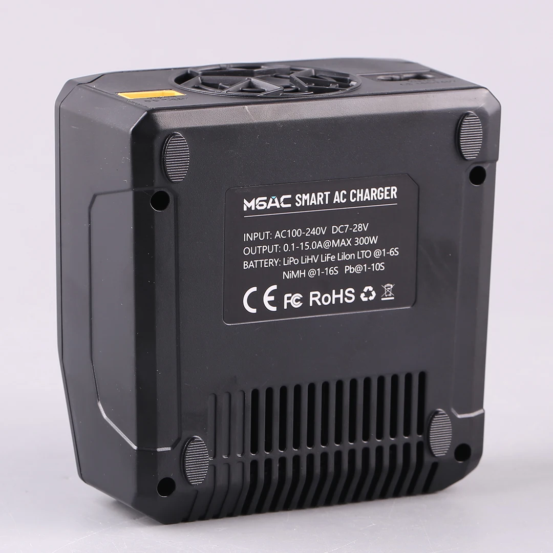 ToolkitRC M6AC 15A 300W Multifunctional LiPo Battery Charger Smart 1-6S Balance for RC Models - High Power RC Accessory