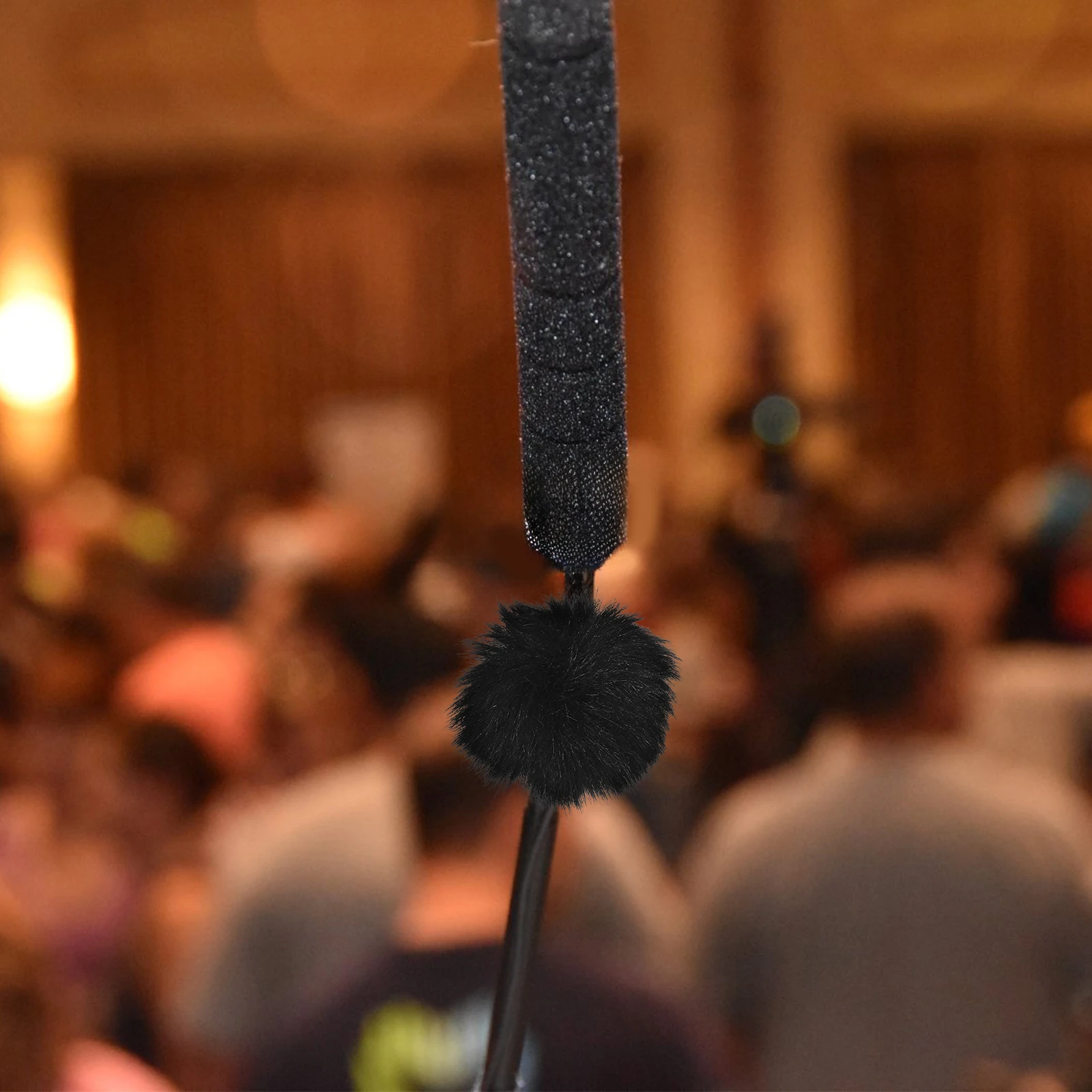 

2 pcs Microphone Wind Muff Furry Windscreen For Noise Reduction Outdoor Recording Mic Cover Windscreen Muff Microphone Accessory