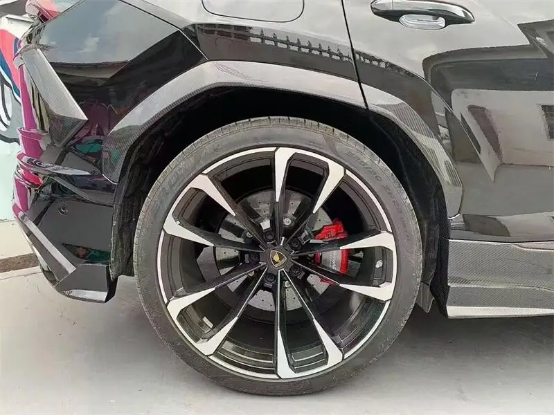 

For Lamborghini URUS Dry Carbon Fiber Top Style Wheel Arch URUS 2018-2022 Dry Carbon Fiber Replacement Wheel Arch