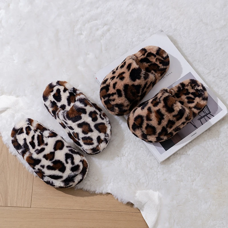 Kids Slippers Indoors Leopard Children Casual Shoes Suede Warm 2025 Winter New Girls Chic Indoor Shoes Sweet Soft Bottom Fluffy