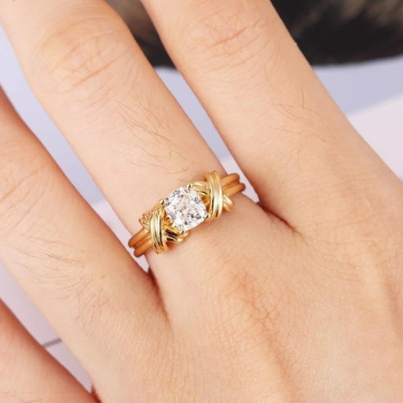 1pcs new European and n Retro 14K Gold color single diamond interweave pattern point diamond ring female jewelry