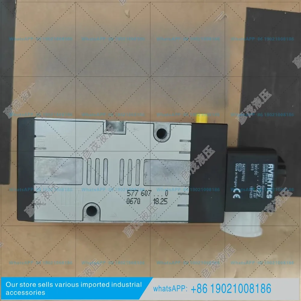 Genuine spot 5776070220 two-position five-way reversing valve Anwochi CD07 series