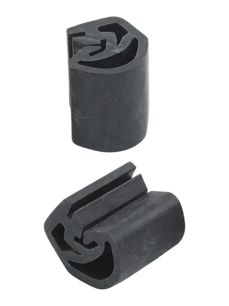 2x Seitlicher Motorhauben-Gummidämpfer für Mitsubishi L200 1996-2005 MB513055 Seitlicher Motorhauben-Stoßdämpfer Autozubehör