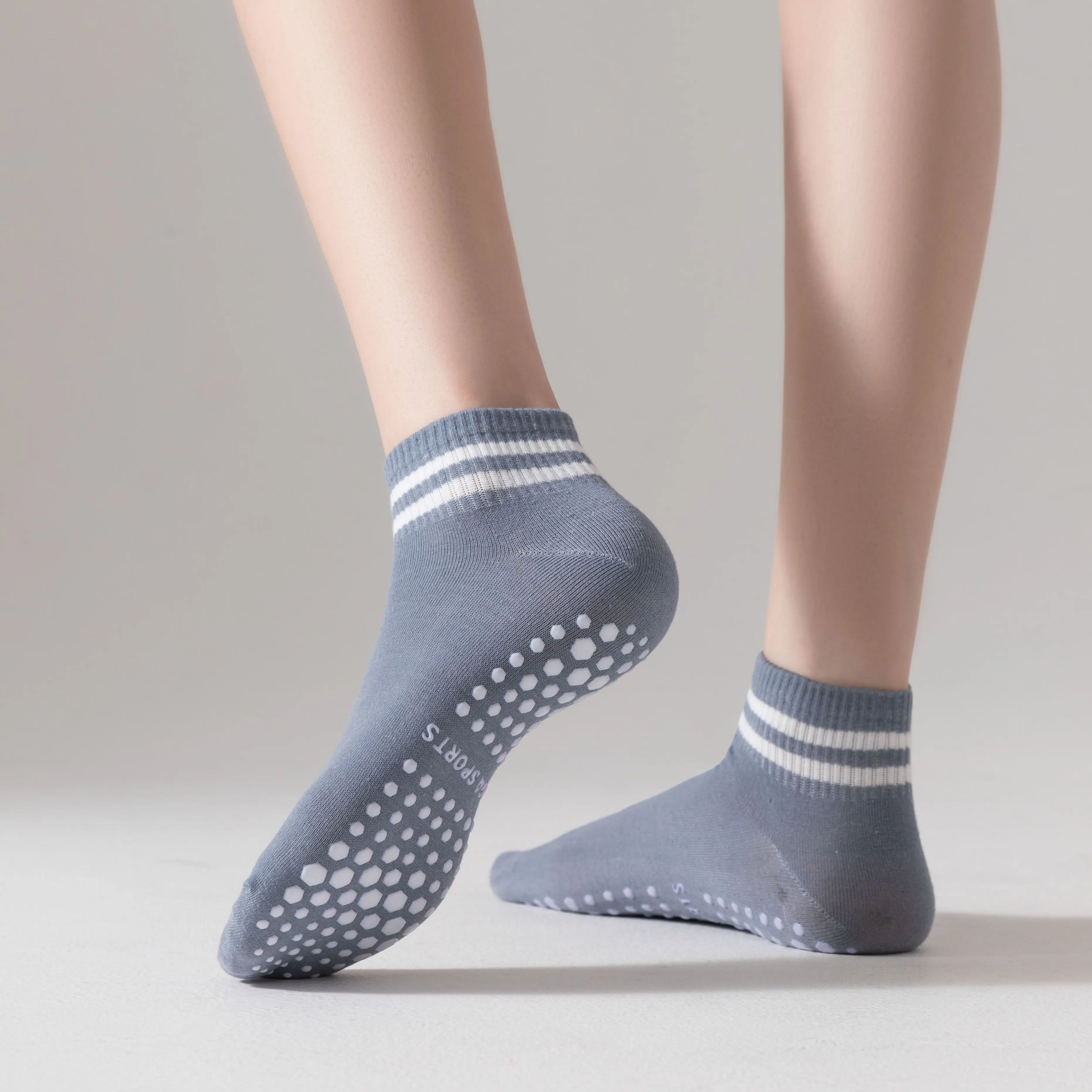 Chaussettes professionnelles en coton solide pour femmes, coordonnantes pour diabétiques, exercices de yoga, fitness intérieur, tramimmersion, danse, style saisonnier