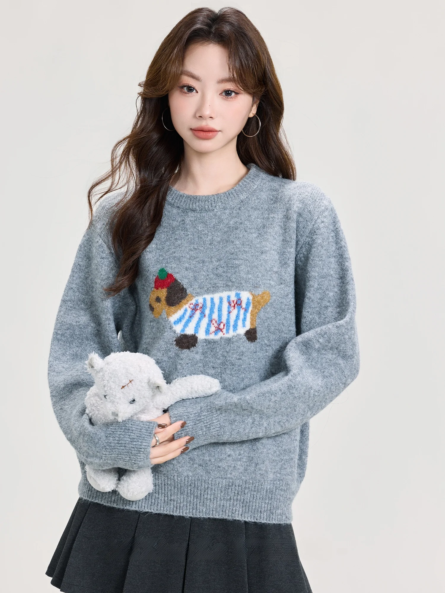 

Женский вязаный свитер Mii Xiaoke с круглым вырезом, винтажный, с цветочным принтом и принтом таксы, базовая кофта для осени и зимы