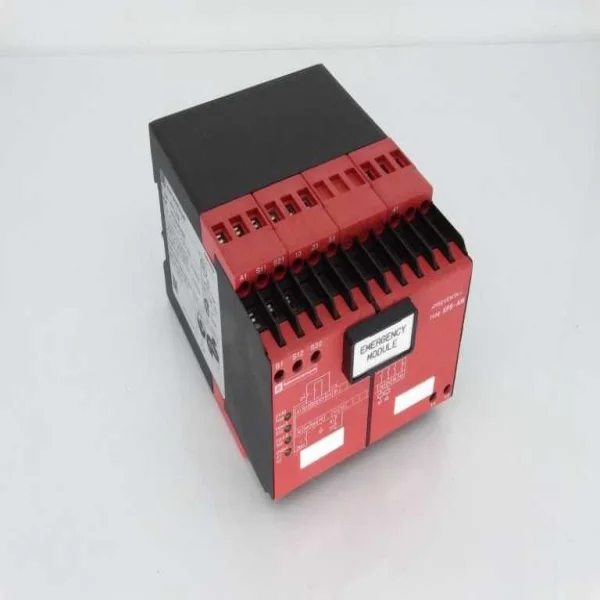 PLC プログラミング コントローラー XPSAM3440 リレー