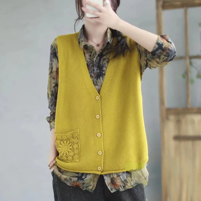 

V-neck Sweater Vests Women Knitted Autumn Vintage Elegant Mature Ladies Chic Hollow Out Pockets Designed Loose All-match Daily