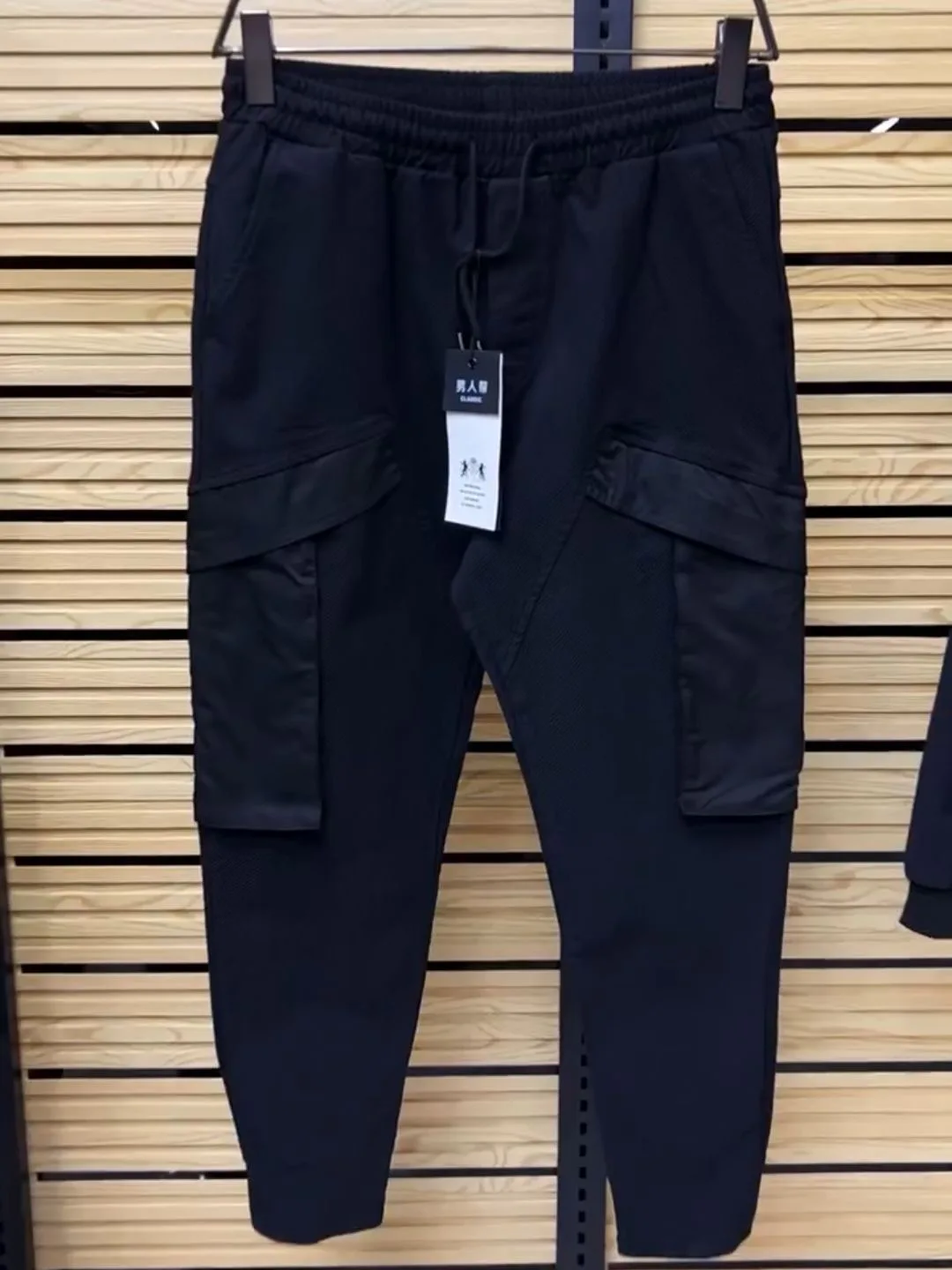 New Men\'s clothing High-Feeling Hooded Casual Sports Two-Piece Suit Comfortable and Fashionable Fashion Handsome Suit