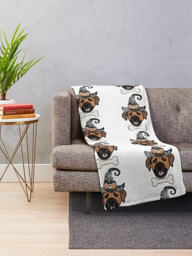 Rhodesian Ridgeback Dog with Witch Hat – Spooky & Cute Halloween Design Throw Blanket Cute Bed Fashionable Luxury Brand Blankets