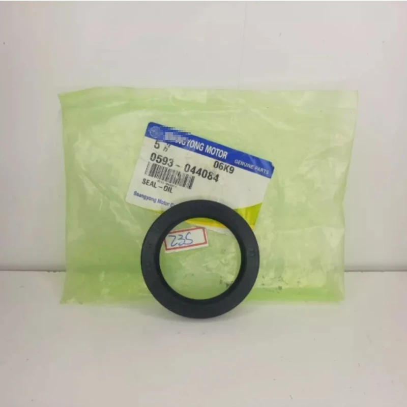 BTR M78 M11 Genuine Automatic Transmission Pump Oil Seal 0593-044084 For Ssangyong 46x62x7