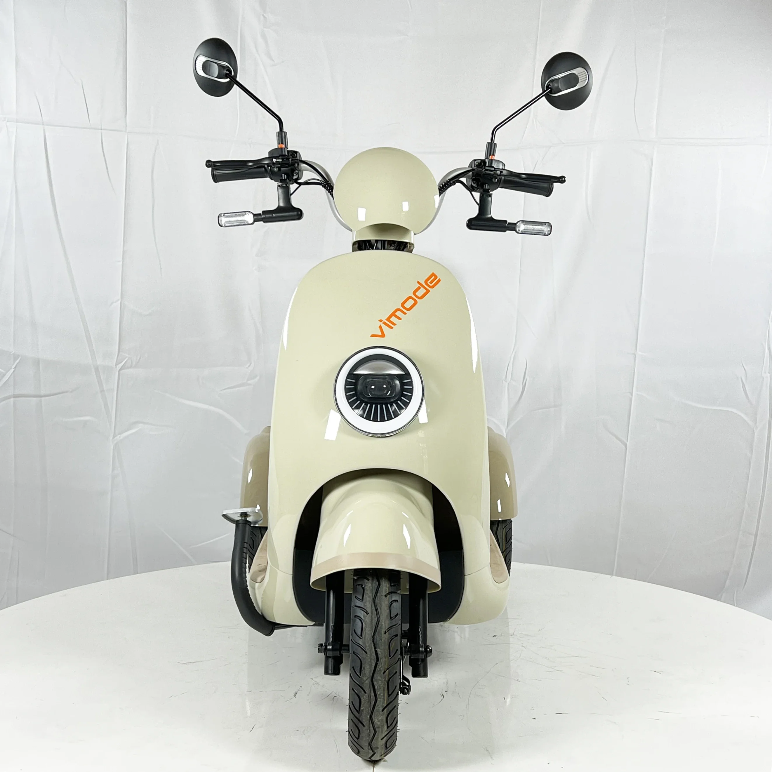 2024 Most popular 60V/72V 3 wheel electric motorbike 1000W cute  tricycle for passengers