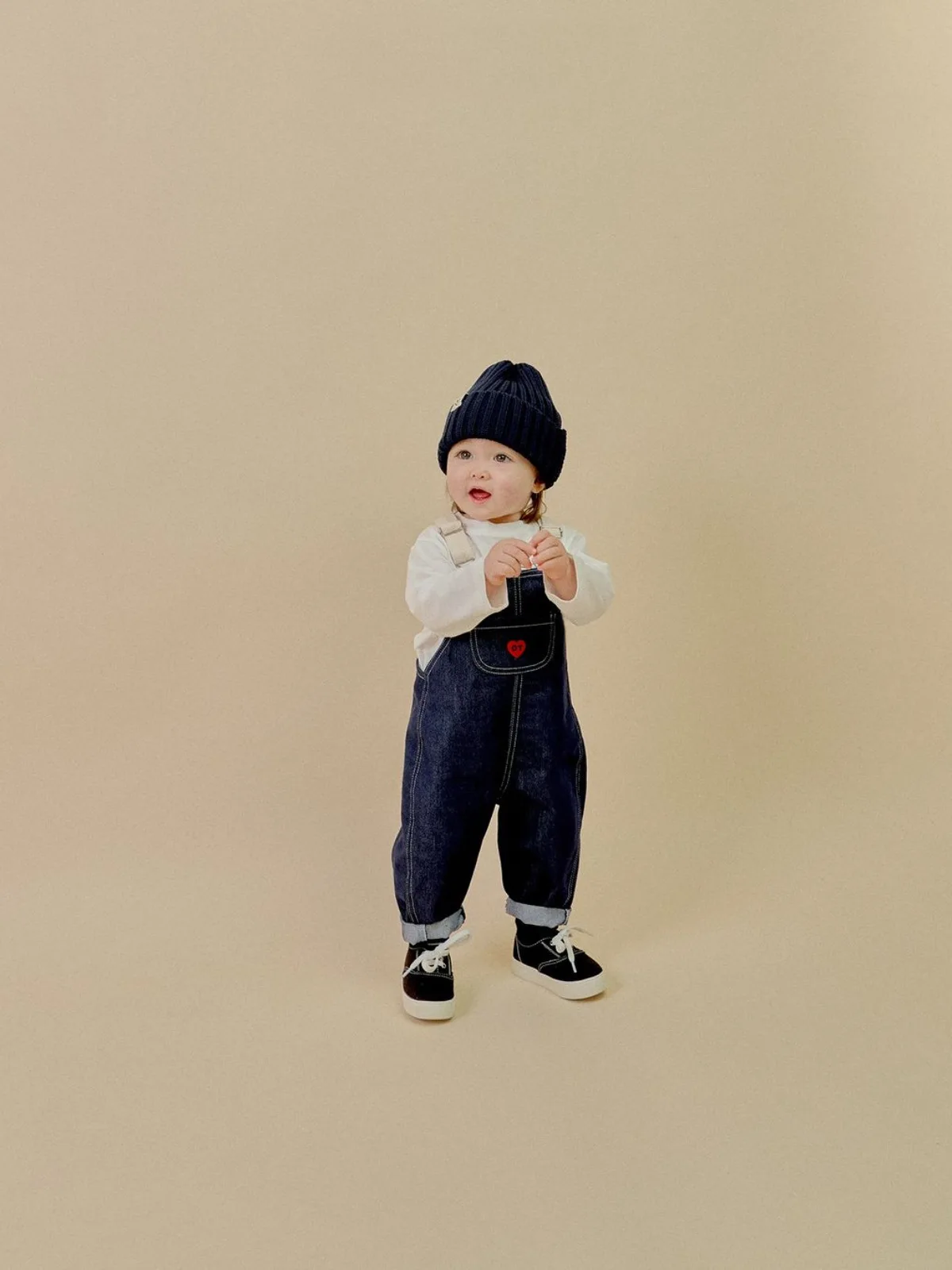 2024 Autumn New Baby Denim Strap Trousers Boy Girl Heart Pocket Denim Overalls Infant Toddler Casual Pants Kids Versatile Jeans