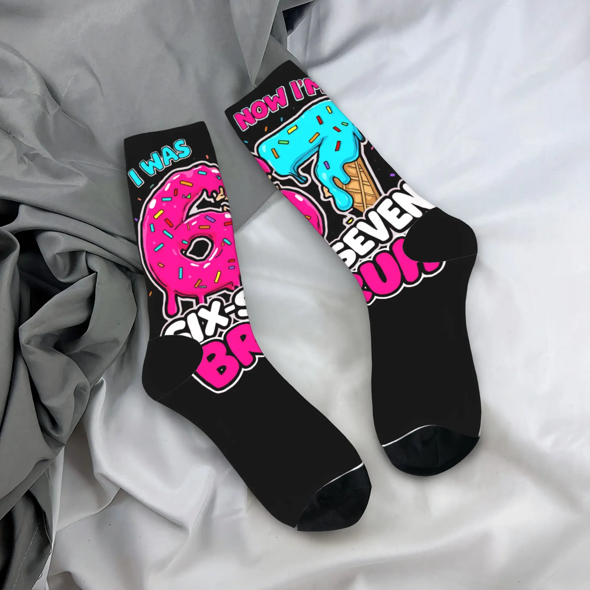

Six Seven Ice Cream Drip Sports Cool Meme 67 Funny Number Socks Anti Stockings Men Soft Outdoor Socks Elegant Design Socks