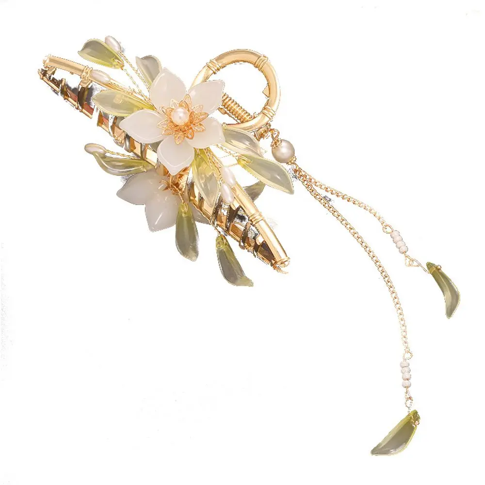 Butterfly Tassel Hanfu Style Hair Accessories Metal Hair Claw Flower Hair Clip Women Hair Accessories Korean Style Hair Clip